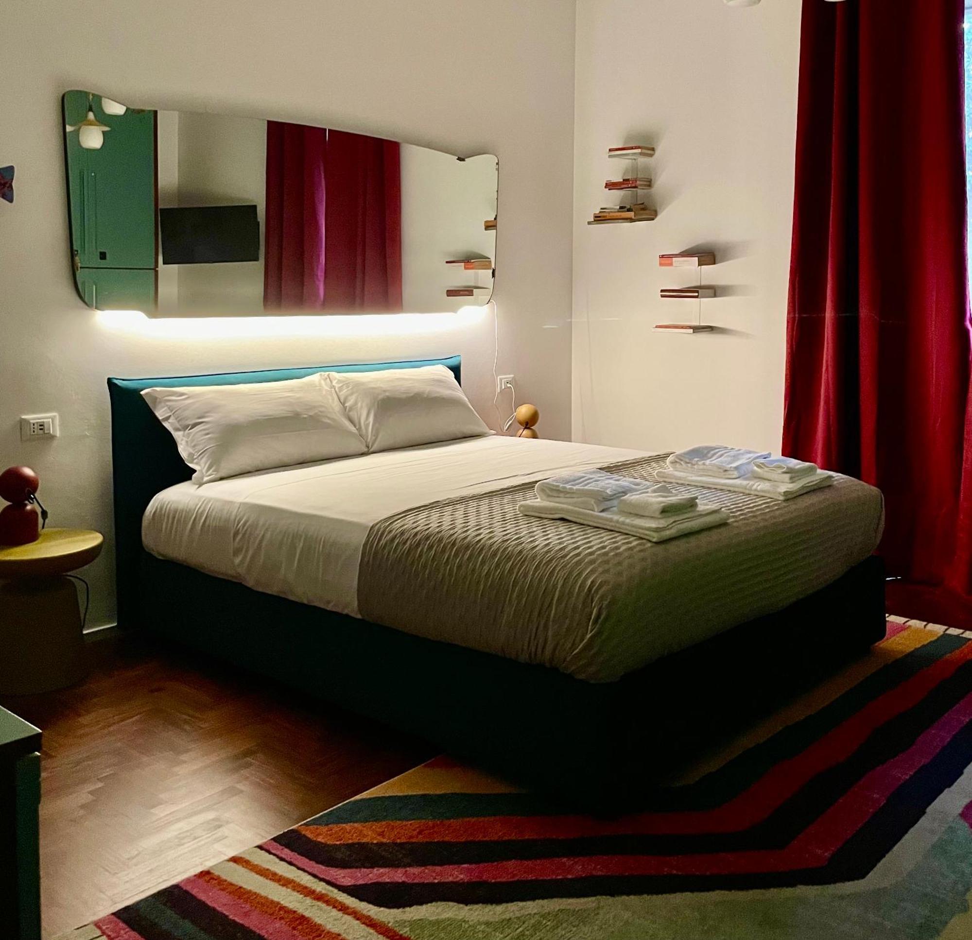 149 Borgo Ticino Suite Attico Di Lusso Con Terrazzo E Parking Privato 帕维亚 外观 照片